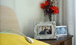 Botão de emergência nos quartos do Lar